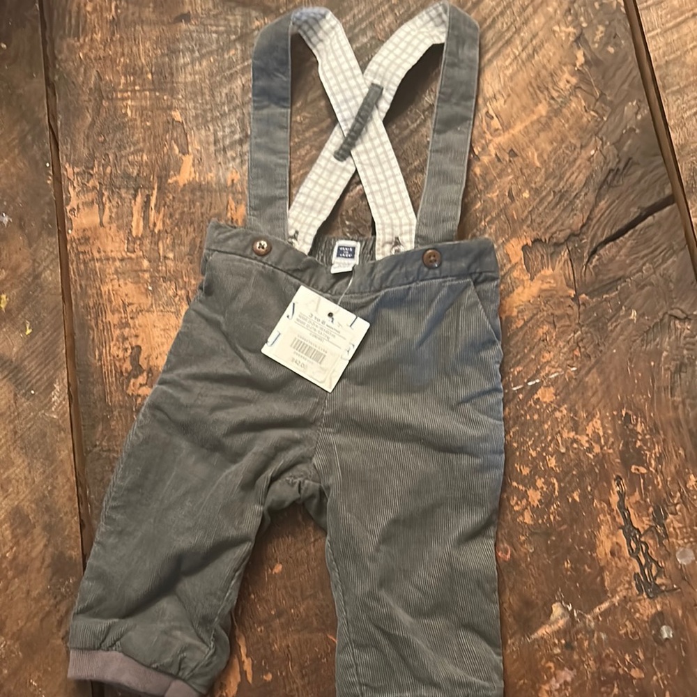 Boys 3-6 months gray corduroy overalls Janie & Jack